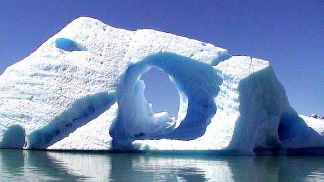 Imposante Eisberge auf dem Lago Argentino